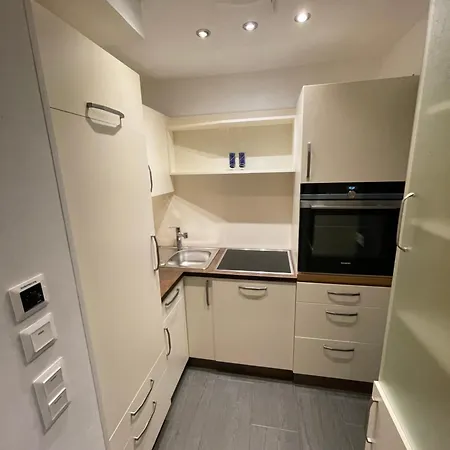 מלון Parkhotel Zuzek 3*