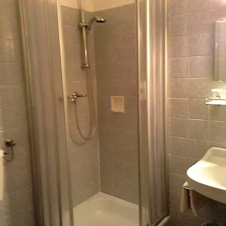 Ξενοδοχείο Parkhotel Zuzek 3*