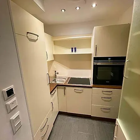 Parkhotel Zuzek Ξενοδοχείο 3*