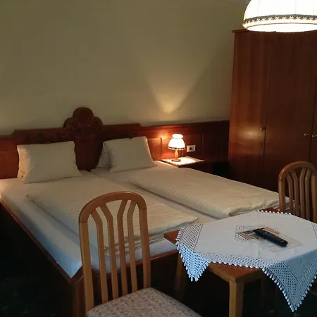 Hotel Parkhotel Zuzek 3*