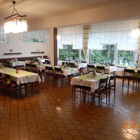 Parkhotel Zuzek Otel