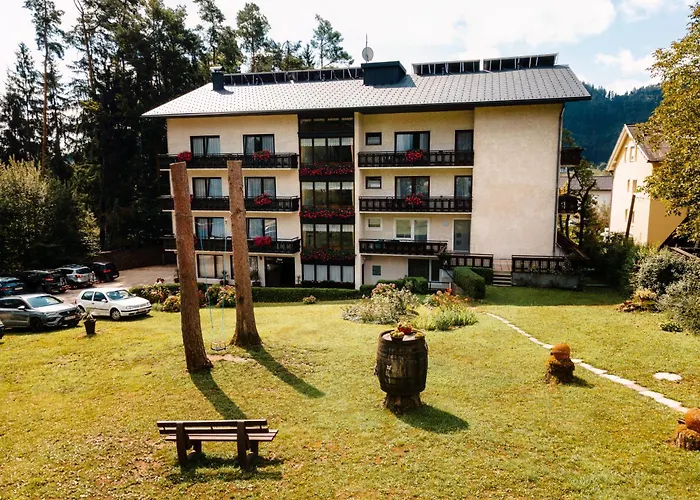 Parkhotel Zuzek מלון סנט קנזיאן